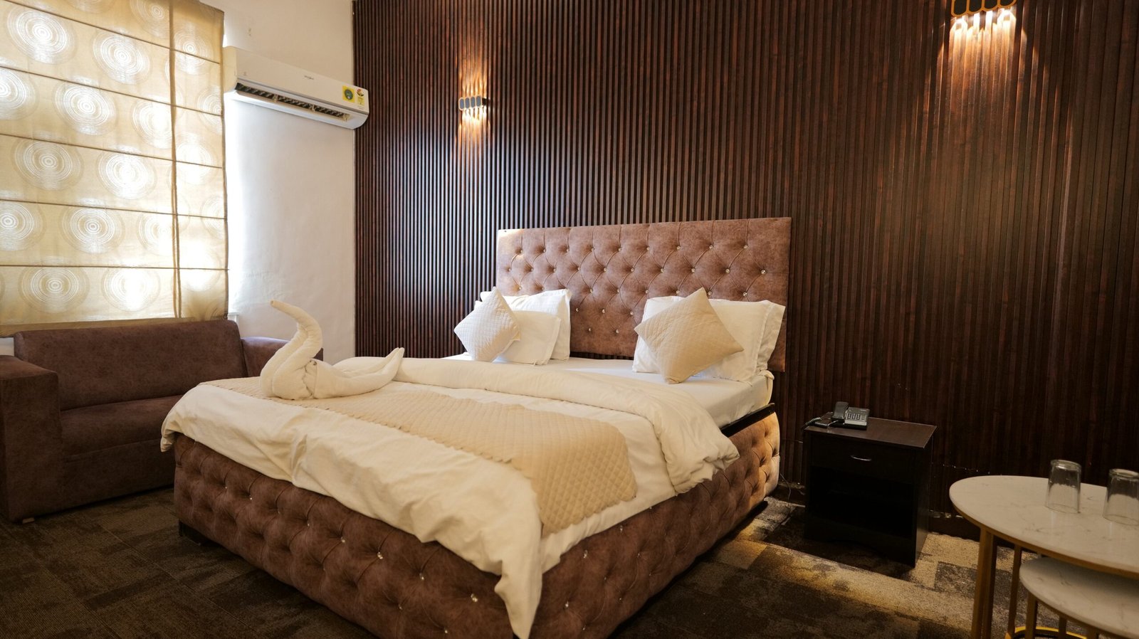 Super Executive Room at Hotel Kuber in Murthal featuring elegant design and premium comfort.